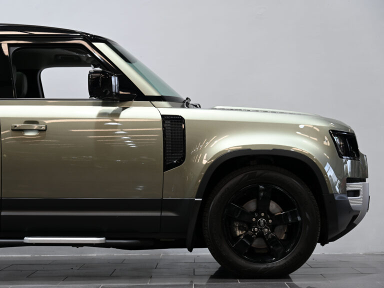 2021 (21) LAND ROVER DEFENDER 110 FIRST EDITION 3.0 D250 AUTO - Image 15