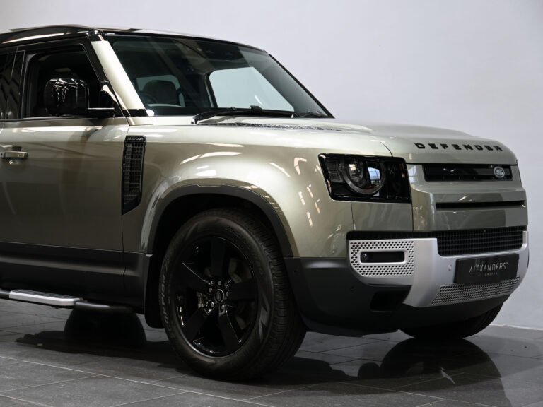 2021 (21) LAND ROVER DEFENDER 110 FIRST EDITION 3.0 D250 AUTO - Image 18