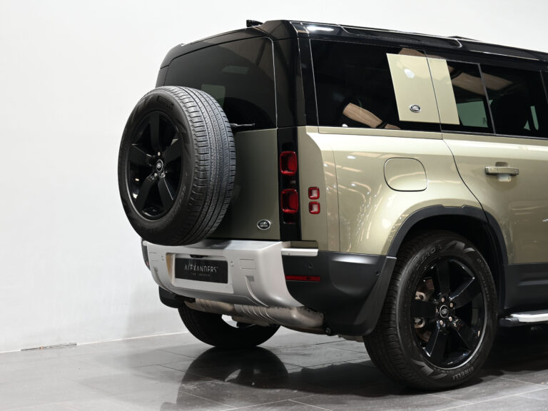 2021 (21) LAND ROVER DEFENDER 110 FIRST EDITION 3.0 D250 AUTO - Image 2
