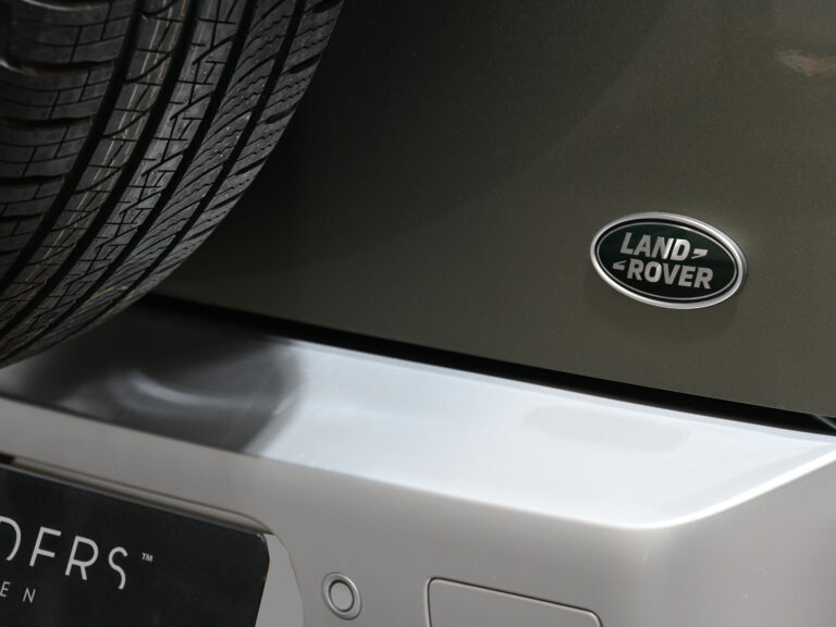 2021 (21) LAND ROVER DEFENDER 110 FIRST EDITION 3.0 D250 AUTO - Image 3