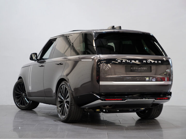 2022 (22) Range Rover First Edition P530 4.4 V8 Auto - Image 6