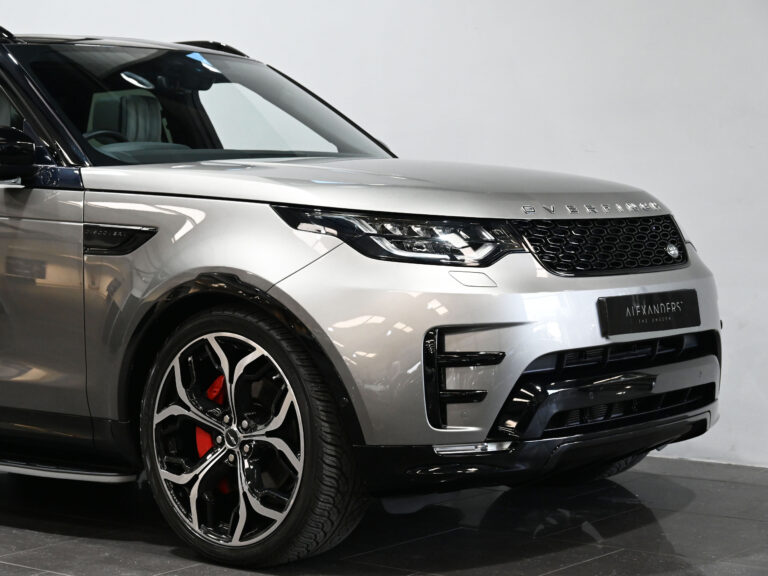 2019 (19) Land Rover Discovery Overfinch 3.0 SDV6 HSE Luxury Auto - Image 15