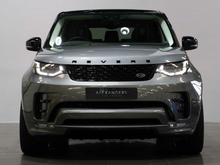 2019 (68) Land Rover Discovery 3.0 SDV6 HSE Revere Edition Auto - Image 8