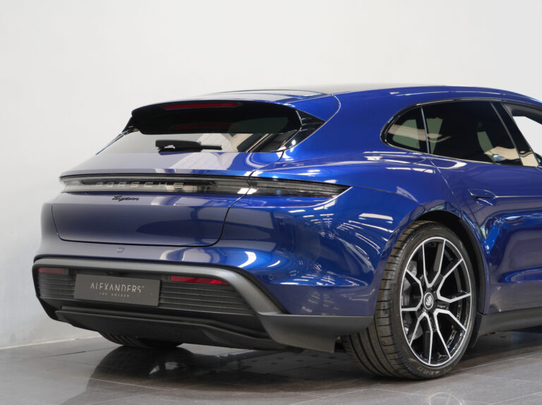 2022 (22) Porsche Taycan Sport Turismo Performance Plus 93.4kWh Auto - Image 0