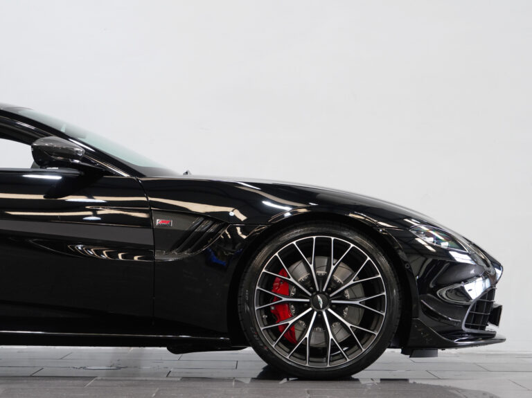2022 (22) Aston Martin Vantage V8 F1 Edition 4.0 Auto [VAT Q] - Image 16
