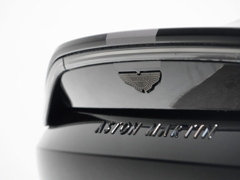 2022 (22) Aston Martin Vantage V8 F1 Edition 4.0 Auto [VAT Q] - Image 0